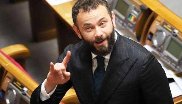 Скандальный Дубинский заблокировал рассмотрение в Раде проекта закона об электронных декларациях Скандальный Дубинский заблокировал рассмотрение в Раде проекта закона об электронных декларациях