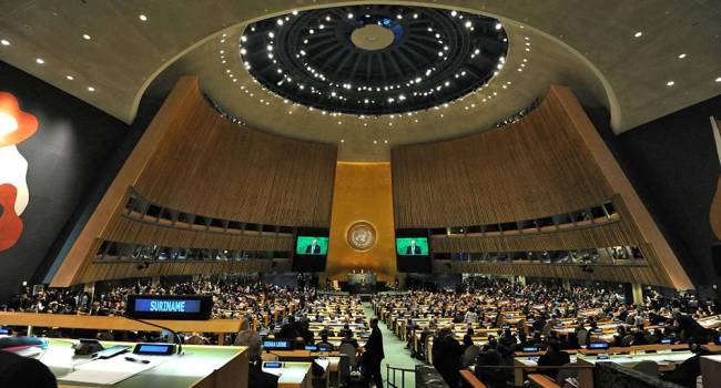 «Глобальная угроза миру»: Генассамблея ООН проведет заседание по COVID-19