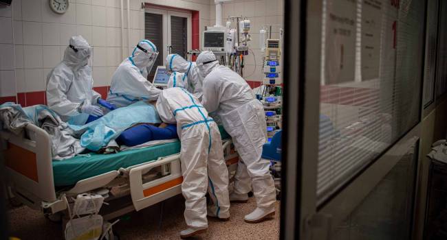 В Польше начали открывать временные госпитали для инфицированных коронавирусом