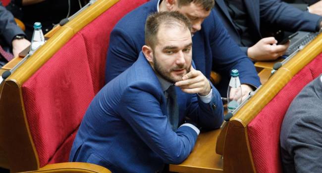 «Такой непорядочный человек не может пользоваться статусом народного депутата»: Юрченко написал на Лероса заявление в Офис генпрокурора