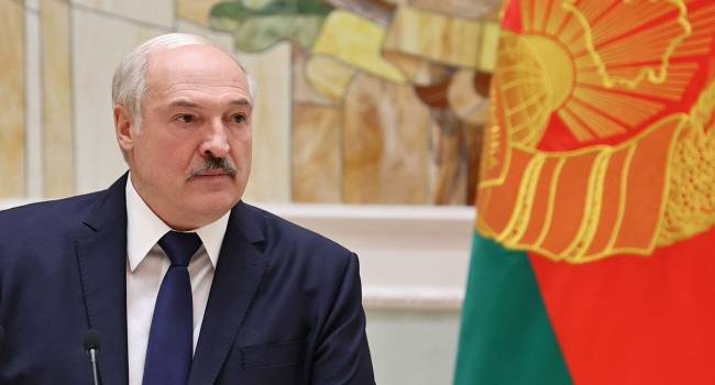 Лукашенко заявил, что Беларусь становится ядерной державой 