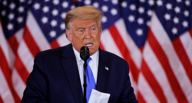 Журналист: Трампу из Москвы пришла команда – не сдаваться, не уходить ни при каких обстоятельствах Журналист: Трампу из Москвы пришла команда – не сдаваться, не уходить ни при каких обстоятельствах