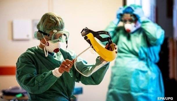 «14 тысяч в сутки, уже скоро»: Ученые спрогнозировали рост заболеваемости коронавирусом в Украине 