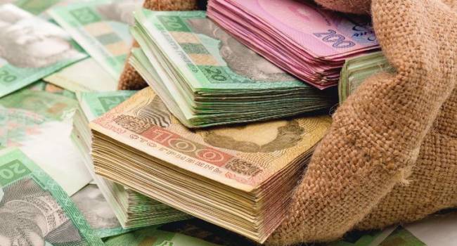 До 50000 гривен: эксперты рассказали, сколько украинцев получают максимальную пенсию