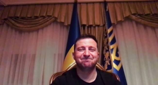 Бодров: В обращениях Зеленского сейчас важна не форма, а содержание, поскольку у находящегося на карантине президента остались только соцсети и видеоканал