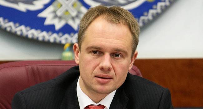 Аналитик: опасаясь громких коррупционных скандалов, из Офиса Зеленского уволился ещё один функционер