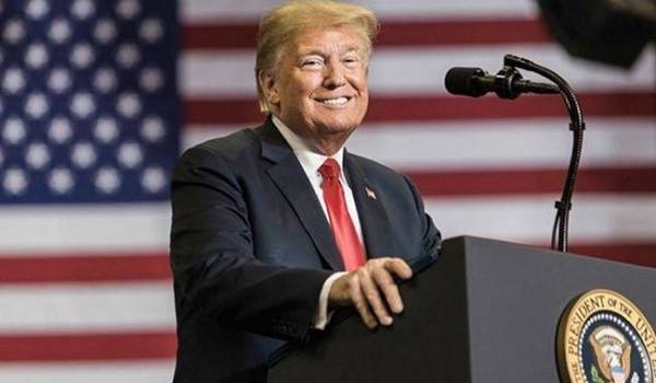 Трамп заявил, что разработчики вакцины от коронавируса «сговорились» против него 