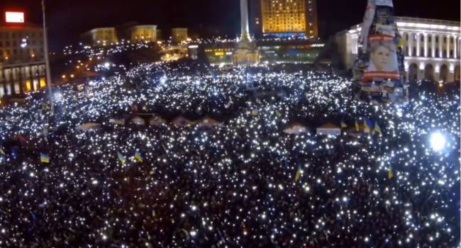 Политолог: нас однозначно ждет как минимум третий Майдан Политолог: нас однозначно ждет как минимум третий Майдан