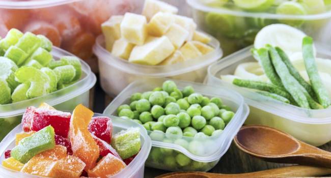 Будут отличной альтернативой сезонным продуктам: медики рассказали о пользе замороженных овощей и ягод
