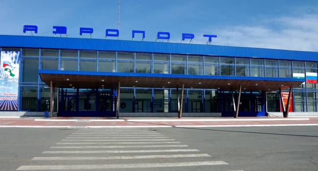 Аэропорту в России хотят присвоить имя первого в мире космонавта Аэропорту в России хотят присвоить имя первого в мире космонавта