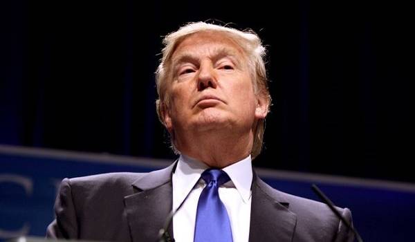 Трамп анонсировал начало вакцинации от COVID-19 со следующей недели Трамп анонсировал начало вакцинации от COVID-19 со следующей недели