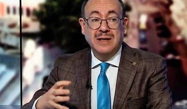  «Ублажают западных кредиторов-покровителей»: политолог раскритиковал правительство Шмыгаля за повышение коммунальных тарифов 