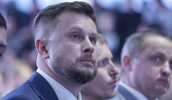 Билецкий: ОПЗЖ заработала политические дивиденды на войне, а теперь хочет это сделать на эпидемии коронавируса и вакцине 