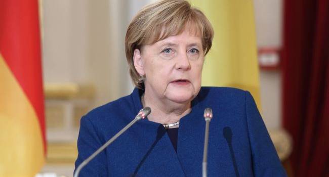 Меркель спрогнозировала, когда Германия сможет вернуться к нормальной жизни после пандемии 