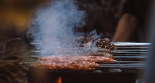 Как приготовить люля-кебаб из говядины дома на мангале