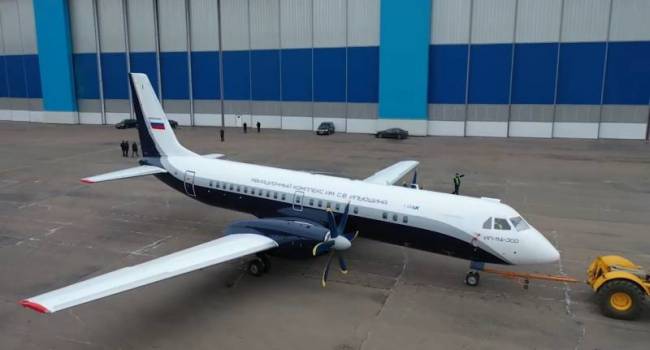 Путин принял решение реанимировать советский самолет Ил-114
