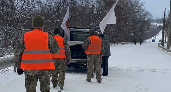 Журналист: чтобы не портить образ президента-миротворца власть пыталась скрыть убийство и издевательство над украинскими солдатом