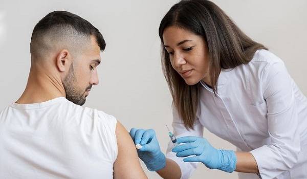 Сегодня в Израиле начался первый этап вакцинации от коронавируса 