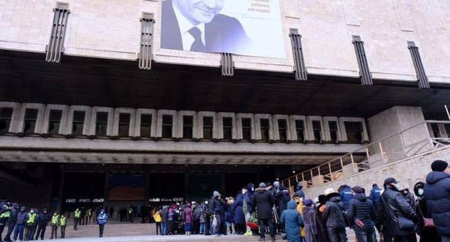 Тыщук: это ж так всобачили харьковчанам в голову, что коррумпированный бандит на руководящей должности – это «эффективный руководитель»
