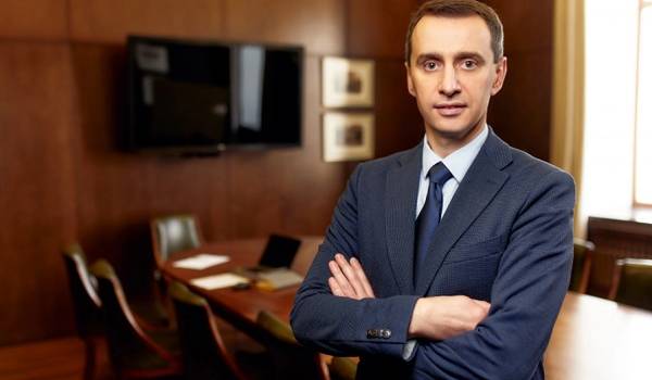 Праздновать нужно в меру: главный санврач дал украинцам советы на Новый год и Рождество Праздновать нужно в меру: главный санврач дал украинцам советы на Новый год и Рождество