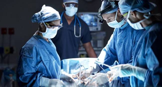 Французским медикам выдали разрешение на продажу первого в мире искусственного сердца 