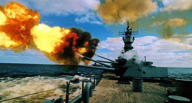 «Стрелять на поражение»: Пентагон разрешил флоту США атаковать корабли РФ и КНР – СМИ 