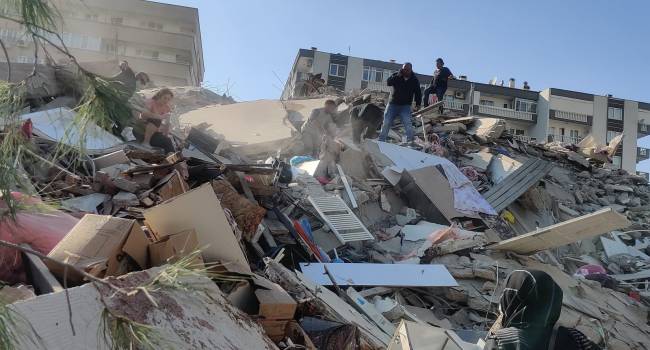 Не дай Бог такое горе: Турцию сотрясло мощнейшее землетрясение 