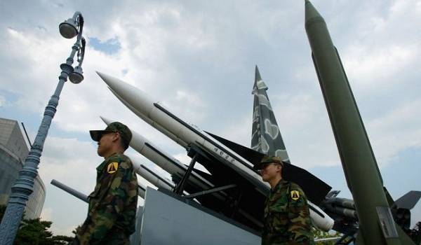 В КНДР планируют в начале года провести испытание межконтинентальной ракеты  