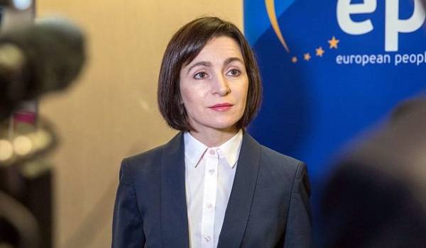 Санду заявила о планах запустить роспуск парламента Молдовы 