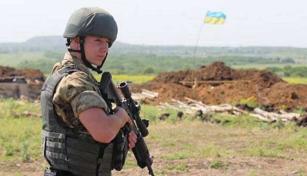 Задействовали пулеметы и гранатометы: боевики в очередной раз нарушили перемирие на Донбассе