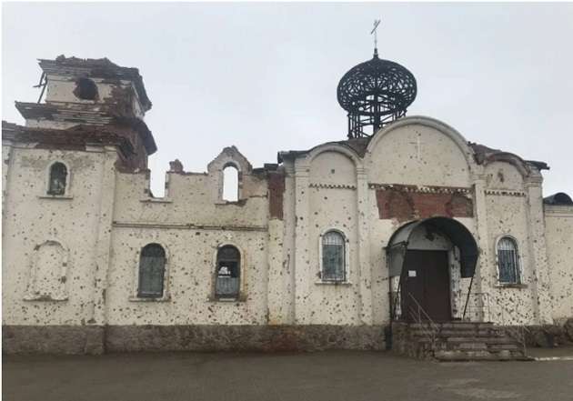 Путинский пропагандист показал фотографии разрушенного Донецка, обвинив во всех бедах Украину