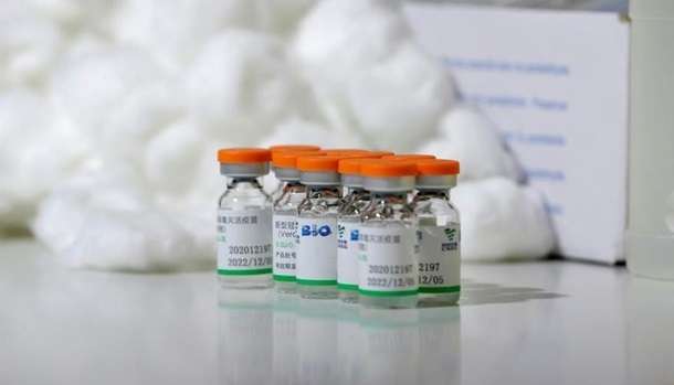 Первые в Европе: Венгрия одобрила использование китайской вакцины 