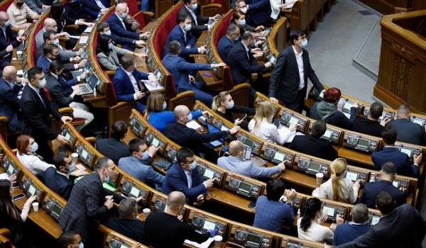 В «Европейской солидарности» потребовали от Зеленского немедленного увеличения финансирования субсидий
