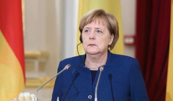 Меркель опасается «британского» штамма коронавируса и готова продлить карантин в Германии до апреля 