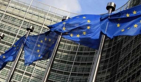 Работа Европарламента не возобновится до марта из—за пандемии COVID-19