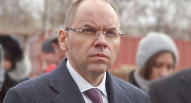 «Будет отдуваться за Зеленского»: журналист заявил, что Максим Степанов может потерять работу из-за проблем с вакцинацией в Украине 