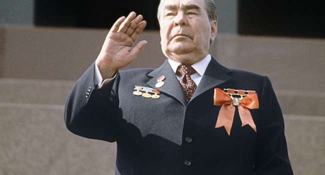 Историк развенчал еще один миф СССР о знаменитой «брежневской стабильности», которую так хочется вернуть