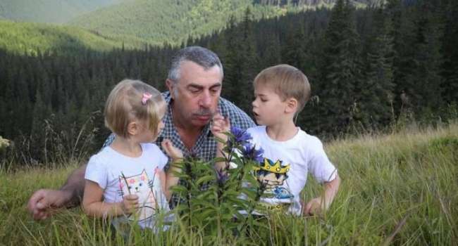 «Ребенку это противопоказано»: Комаровский предупредил об опасности косметических средств для детей