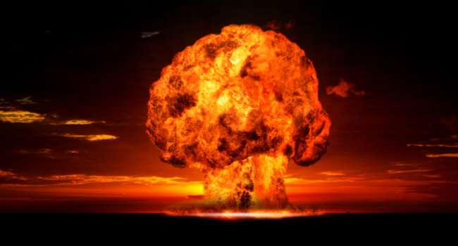 Обозреватель: нужно признать сегодняшнего ядерного арсенала РФ и США хватит, чтобы уничтожить друг друга 