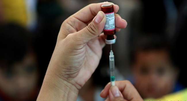 «Вакцину не поставляют»: В Италии готовятся к пересмотру плана вакцинации из-за отсутствия вакцины 
