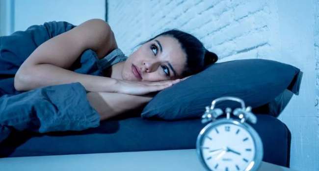 Сильнейшая головная боль: учёные назвали ещё одно последствие хронического недосыпания