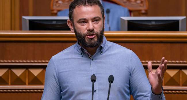 Ветеран АТО: жаль депутата, дело же на Байдена анонсировал Зеленский, а заводила Венедиктова с Аваковым – чего они не идут с должностей?