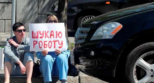 За год пандемии число безработных в Украине увеличилось на треть 