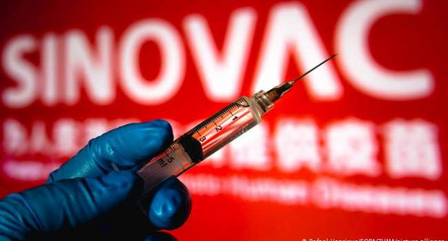 «Поставка отменяется?»: Китайская вакцина Sinovac может попасть в Украину только в апреле