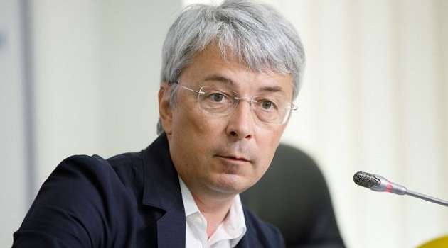 «Не ставить телегу впереди лошади»: Ткаченко заговорил об отсрочке штрафов за нарушение языкового закона 