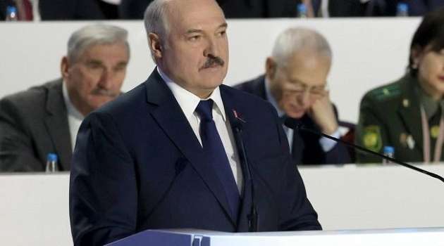 Лукашенко готовится вести с Москвой переговоры о новых кредитах 