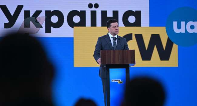 Политолог: в Украине живо проходит пиар-кампания президента Зеленского «Украина 30»