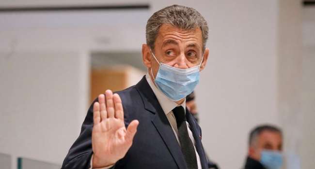 «Загнивающий Запад посадил Саркози»: журналист объяснил, может ли сесть в тюрьму Порошенко 