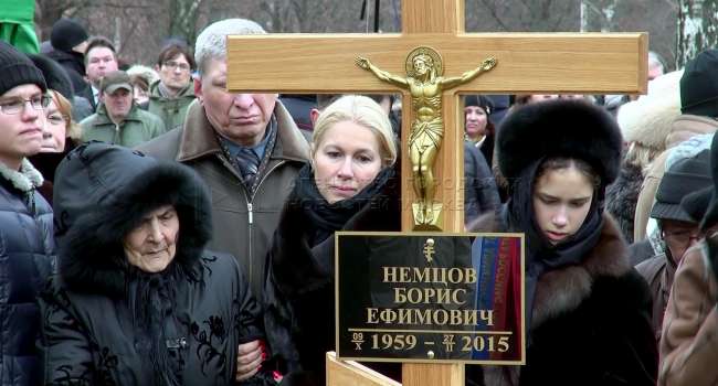 «Для меня ты всегда живой»: дочь убитого Бориса Немцова растрогала сеть постом в его честь 