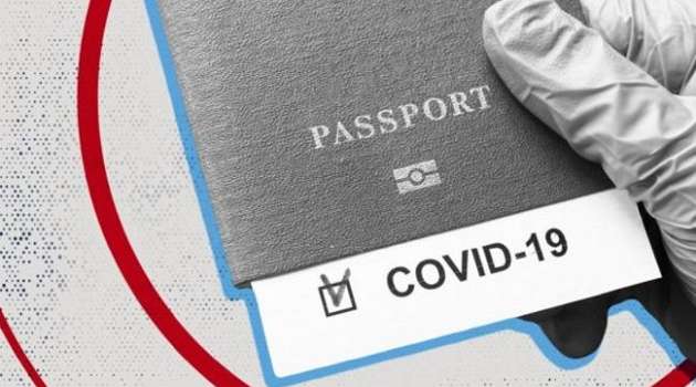 Еврокомиссия просит Евросоюз «немедленно» приступить к работе над COVID-паспортами 